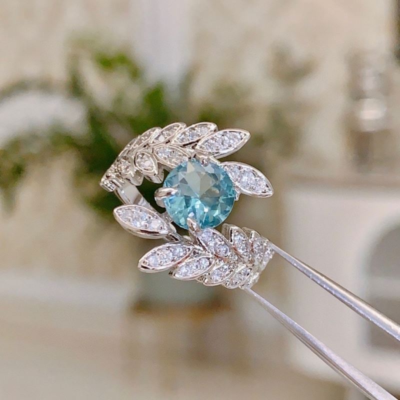 CHAUMET